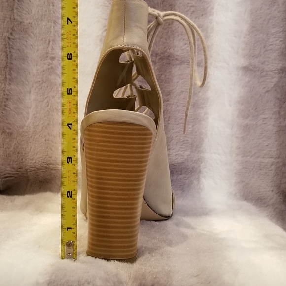 Mix No. 6 taupe lace-up sandal w/block heel - Picture 5 of 5